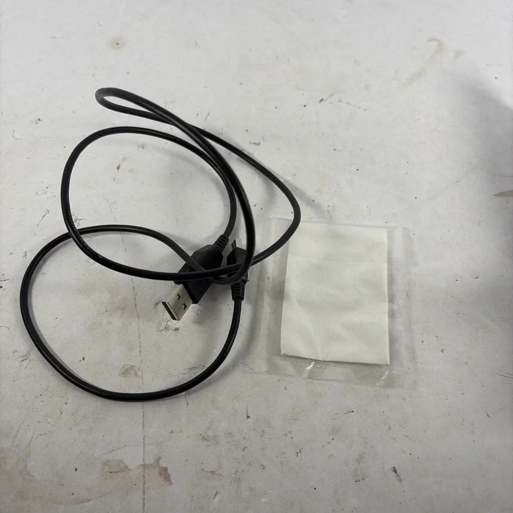 Sharp AN-3DG20-B 3D Glasses Open Box‎